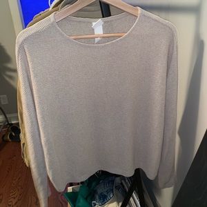 H & M sweater